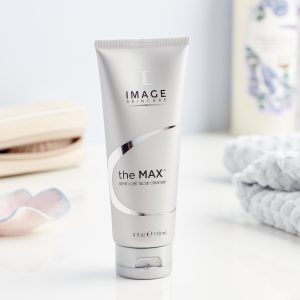 Sua Rua Mat Phuc Hoi Da Image The Max Stem Cell Facial Cleanser