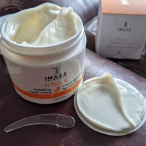 Image Vital C Hydrating Repair Creme 2360 2